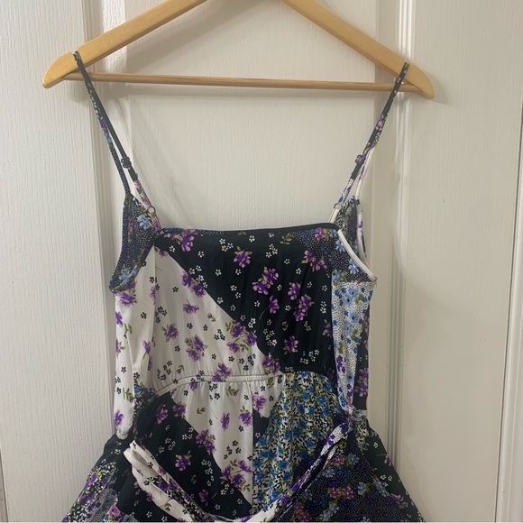 NEW Boohoo Sleeveless Mixed Floral Jumpsuit Patchwork Wide Leg Cropped - Picture 8 of 16